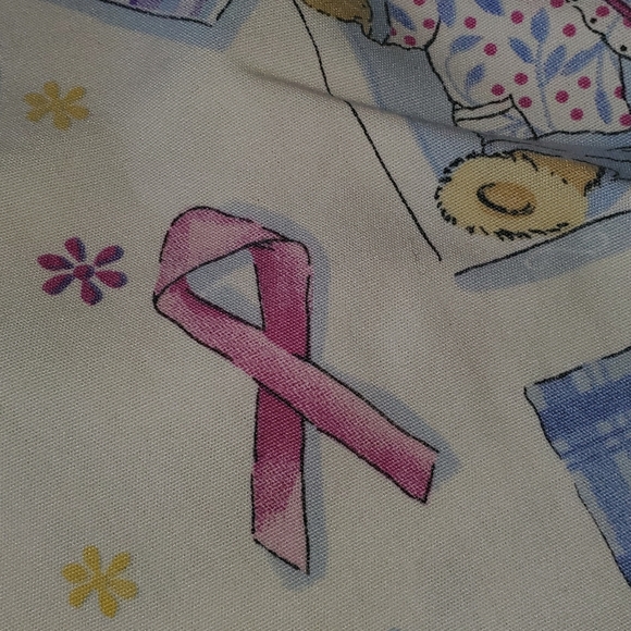 Scrub top - Picture 3 of 4